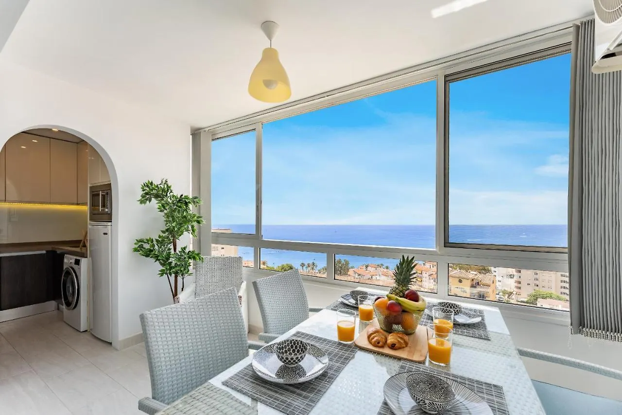 Apartment Coastal Charm Renovated 2Bed Apt, Pool, Sea Views Benalmadena