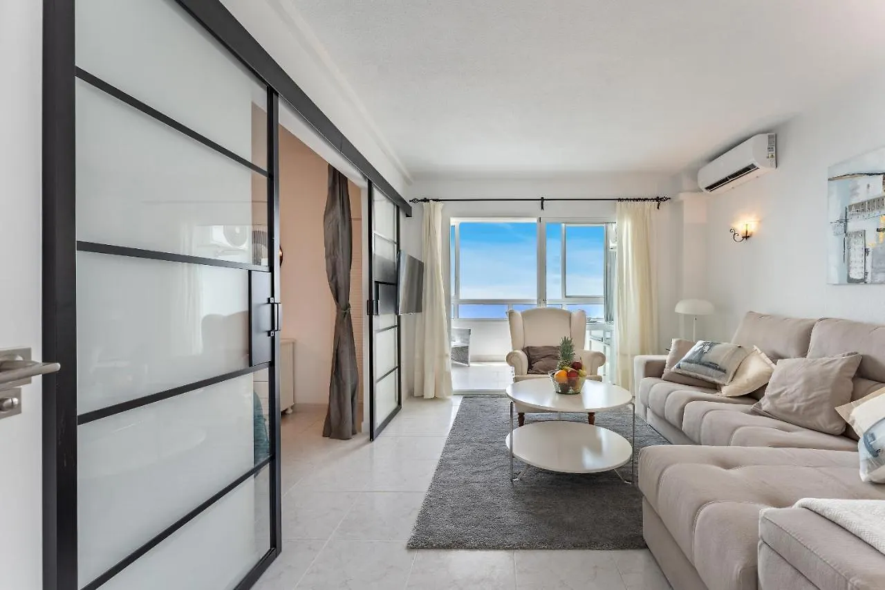 Apartment Coastal Charm Renovated 2Bed Apt, Pool, Sea Views Benalmadena